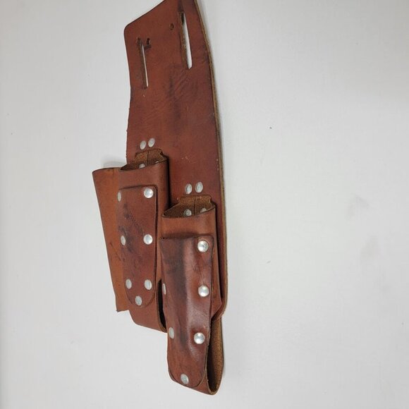 Vintage Leather Tool Belt Holster | 3-Pocket Riveted Carpenter or Stylist Pouch - Picture 3 of 12